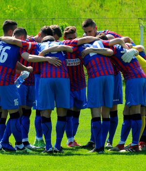 Niebiesko-czerwoni podnieśli się z kolan w Ornontowicach. Gwarek Ornontowice – Polonia Bytom 2:2 (2:0).