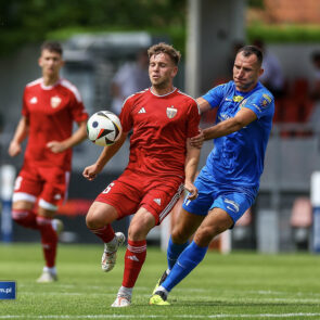 Pilka nozna. Mecz kontrolny. Puszcza Niepolomice - Polonia Bytom. 06.07.2024