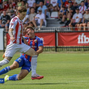 Pilka nozna. Betclic II liga. Pogon Grodzisk Mazowiecki - Polonia Bytom. 20.07.2024