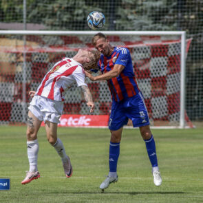 Pilka nozna. Betclic II liga. Pogon Grodzisk Mazowiecki - Polonia Bytom. 20.07.2024