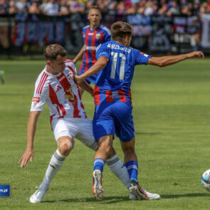 Pilka nozna. Betclic II liga. Pogon Grodzisk Mazowiecki - Polonia Bytom. 20.07.2024