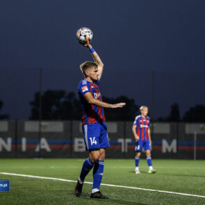 Pilka nozna. Betclic II liga.Polonia Bytom - Zaglebie II Lubin. 18.09.2024