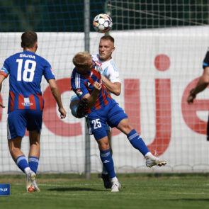 Pilka nozna. Betclic II liga. Swit Szczecin - Polonia Bytom. 31.08.2024