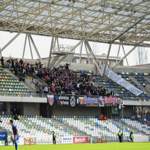 Pilka nozna. Betclic II liga. Rekord Bielsko-Biala - Polonia Bytom. 08.03.2025