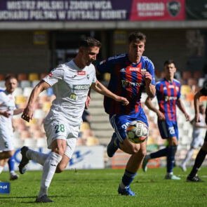 Pilka nozna. Betclic II liga. Rekord Bielsko-Biala - Polonia Bytom. 08.03.2025