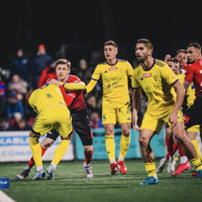 Pilka nozna. Betclic II liga. Polonia Bytom - Podbeskidzie Bielsko-Biala. 28.02.2025