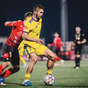Pilka nozna. Betclic II liga. Polonia Bytom - Podbeskidzie Bielsko-Biala. 28.02.2025