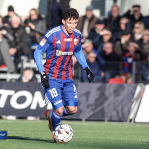 Pilka nozna. Betclic II liga. Polonia Bytom - GKS Jastrzebie. 16.03.2025