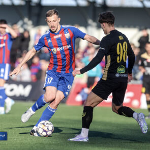 Pilka nozna. Betclic II liga. Polonia Bytom - GKS Jastrzebie. 16.03.2025