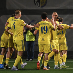 Pilka nozna. Betclic II liga. Polonia Bytom - Skra Czestochowa. 12.04.2025