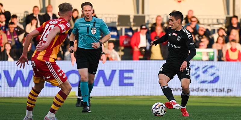 Remis w przedostatnim domowym meczu sezonu. Polonia – Chojniczanka 2:2 (1:1)