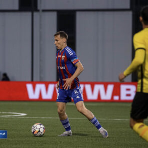 Pilka nozna. Betclic II liga. Polonia Bytom - Wieczysta Krakow. 11.05.2025