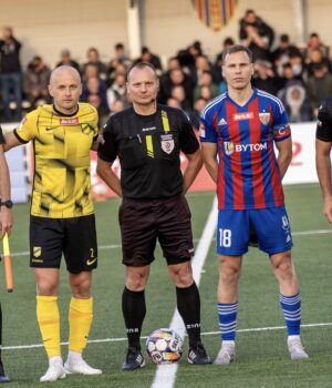 Sylwester Rasmus sędzią meczu z Pogonią
