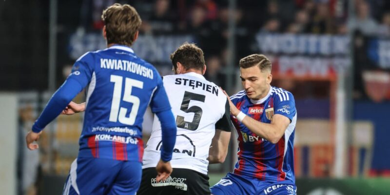 Dwa ciosy ustawiły mecz