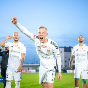 Football. Betclic 1 Liga. Unia Skierniewice - Polonia Bytom. 24.10.2026
